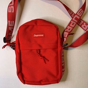 Supreme shoulder bag used
